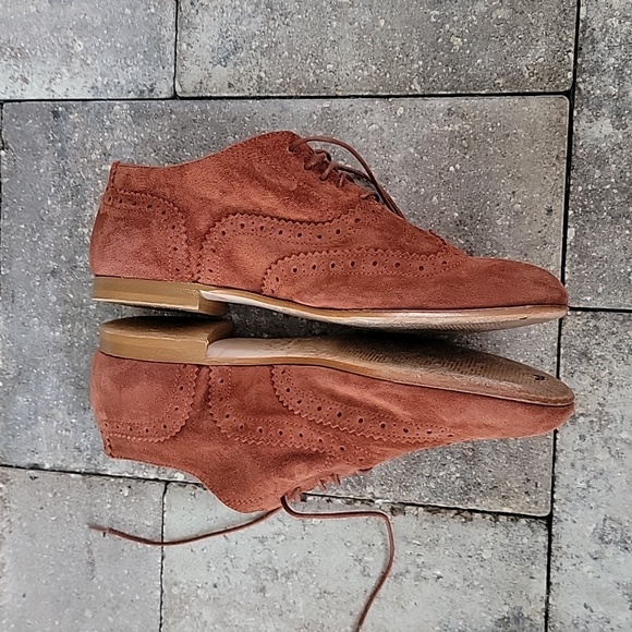 Garnet Hill Felisa Soft Oxford Sz 8.5 Made in Italy Suede Burnt Orange - Picture 2 of 13